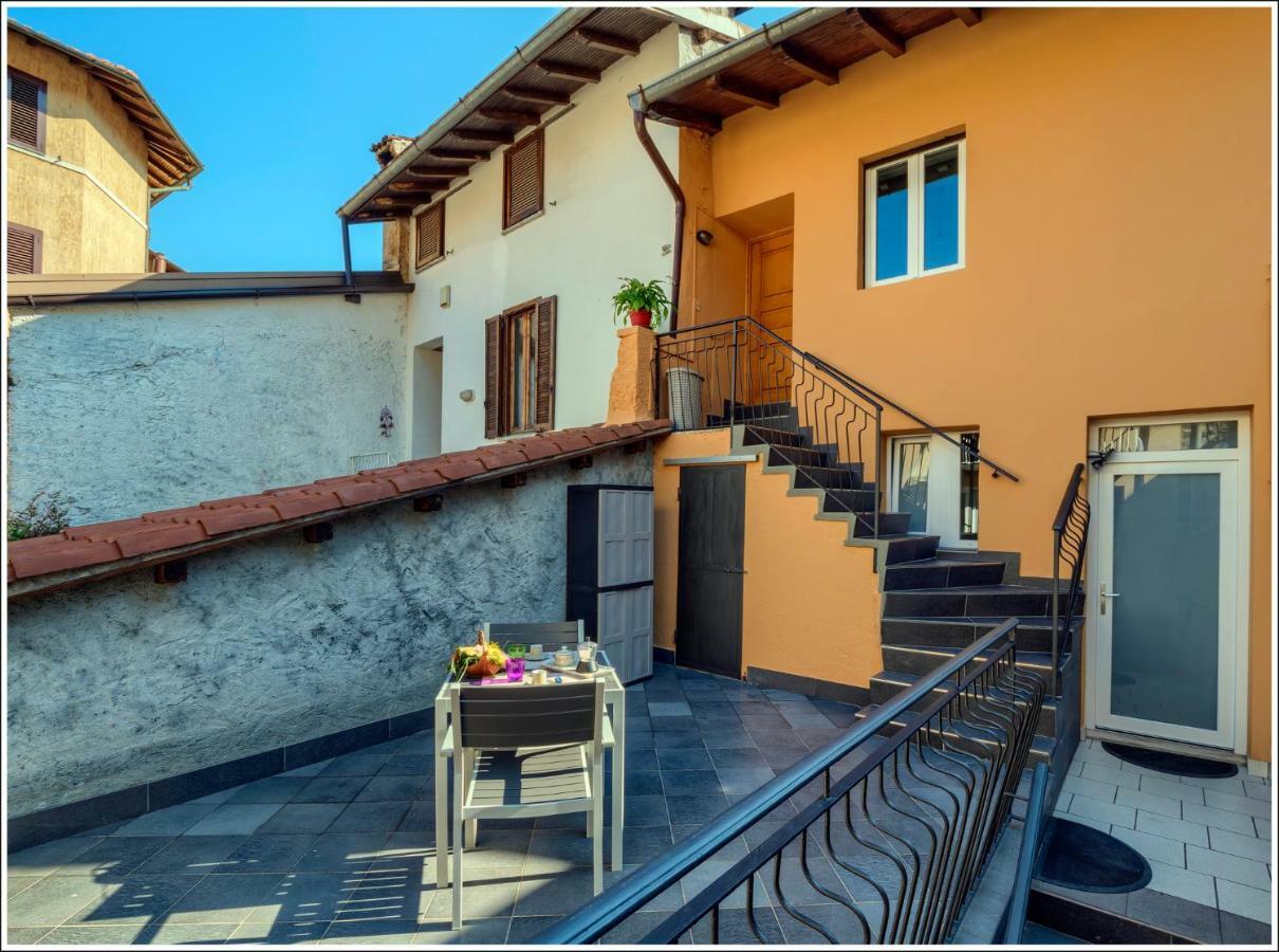 Monolocale “Sale & Pepe” Apartment Gravedona Bagian luar foto